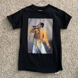Champion Queen Band Tee size small